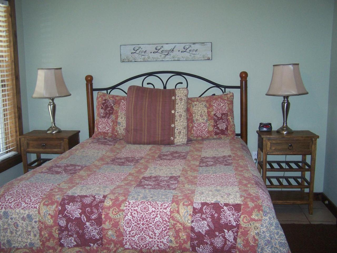 Blanco County Inn & Guesthouses Exterior foto